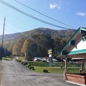 Scottish Inn Maggie Valley Thumbnail