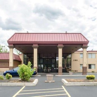 Motel 6 Rochester - Airport Thumbnail