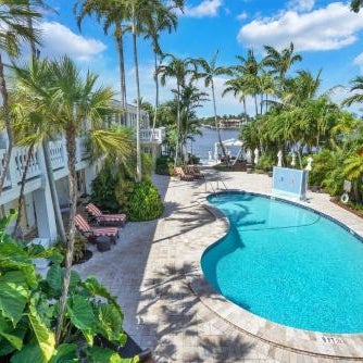 The Pillars Hotel & Club Thumbnail