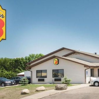 Super 8 by Wyndham Jamestown Thumbnail