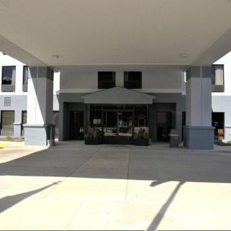 Super 8 by Wyndham Crossville TN Thumbnail