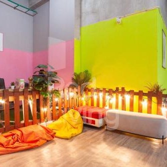 RedLiving Apartemen Patra Land Urbano - Iconic Room Tower Mid-West Thumbnail