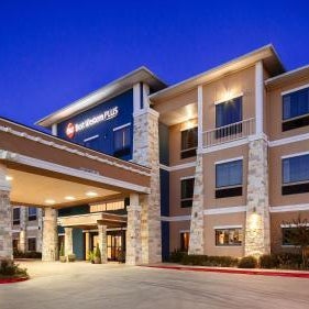 Best Western Plus Lytle Inn And Suites Thumbnail