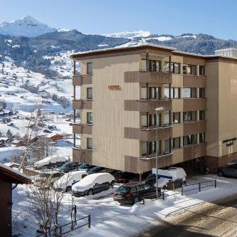 Jungfrau Lodge, Annex Crystal Thumbnail