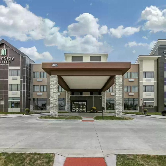 MainStay Suites Thumbnail