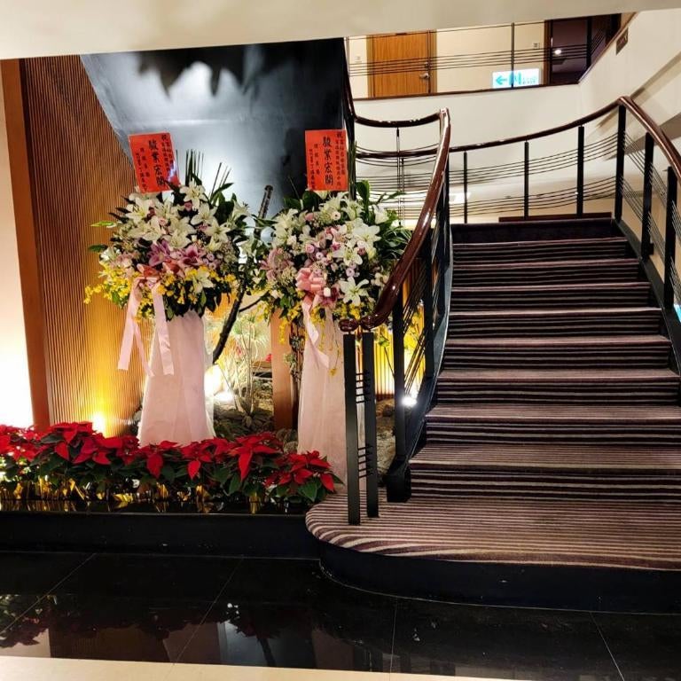 Rich & Free Hotel-Fuzhong Thumbnail