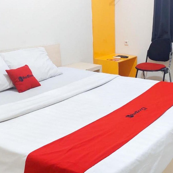 RedDoorz @ Osuko Residence Sukomanunggal Jaya