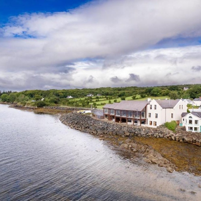 The Waters Edge Hotel