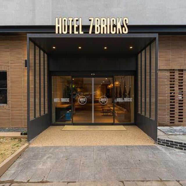 Gwangju Sangmu Hotel 7 Bricks