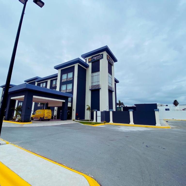 La Quinta by Wyndham Reynosa Thumbnail