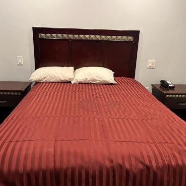 Budget inn Whittier Thumbnail