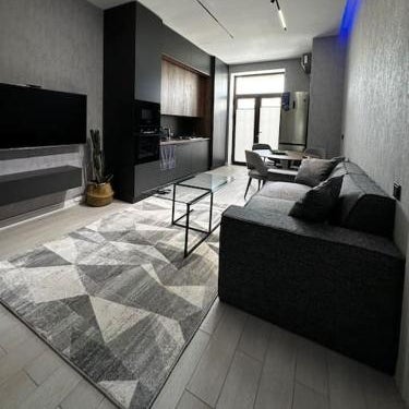 Cialkovsky new and modern Apt ! Thumbnail