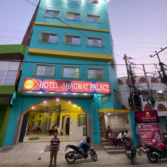 Hotel bhagwat palace