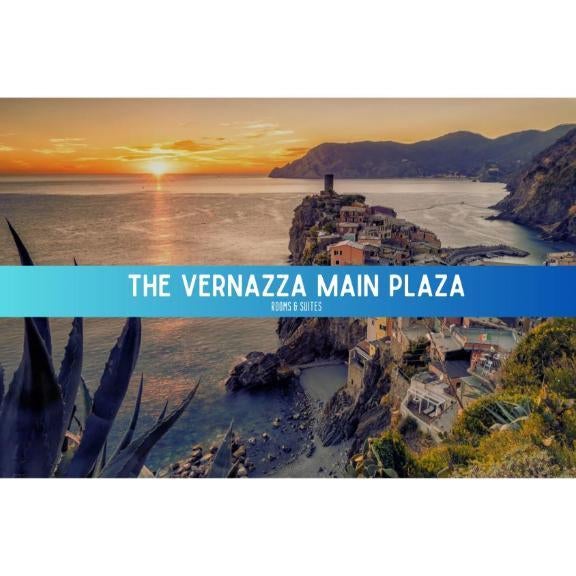 The Vernazza Main Plaza - Rooms & Suites