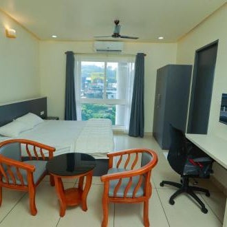 RIVULET River Side Business Class Hotel