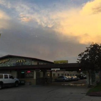 Lamplighter Motel Thumbnail