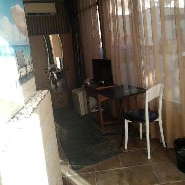 Hotel Perfect Thumbnail