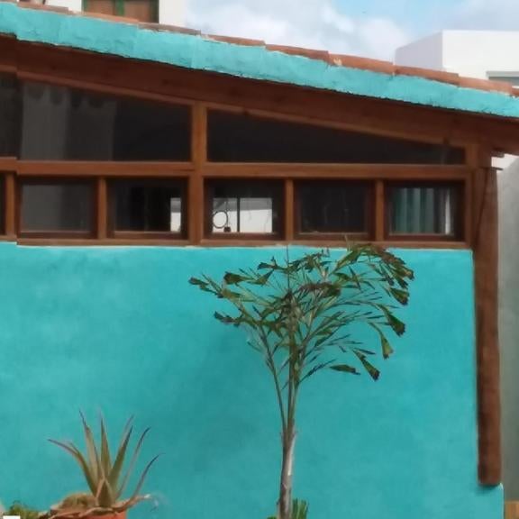 La Casita Azul