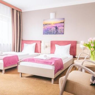 Hotel Forum Thumbnail