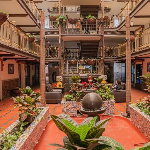 HOTEL ZAPOTLAN