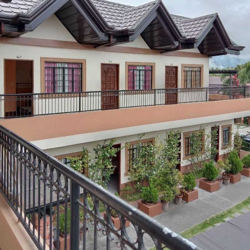 RedDoorz @ Solid Rock Guest House Baler Thumbnail
