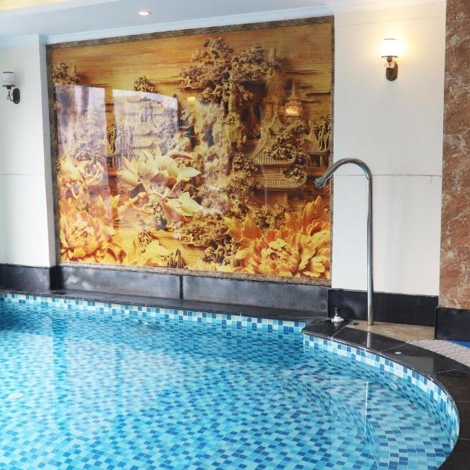 Luxe Paradise Suites Dich Vong Hau  Thumbnail