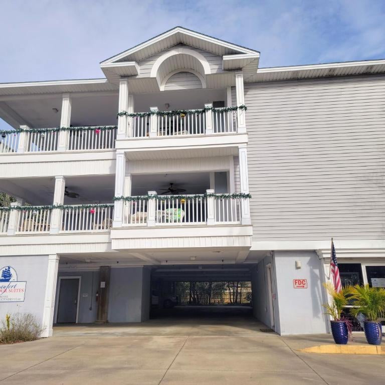 Beaufort Harbour Suites and Lodges Thumbnail