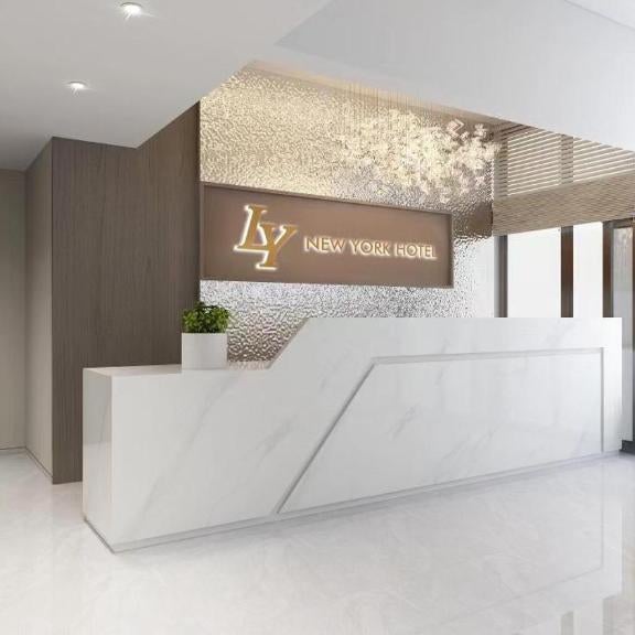 Ly New York Hotel Thumbnail