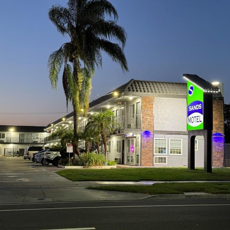 Sands Motel Thumbnail