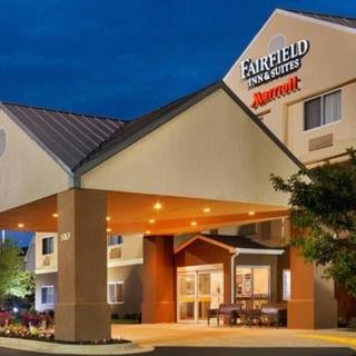 Fairfield Inn and Suites Lansing West