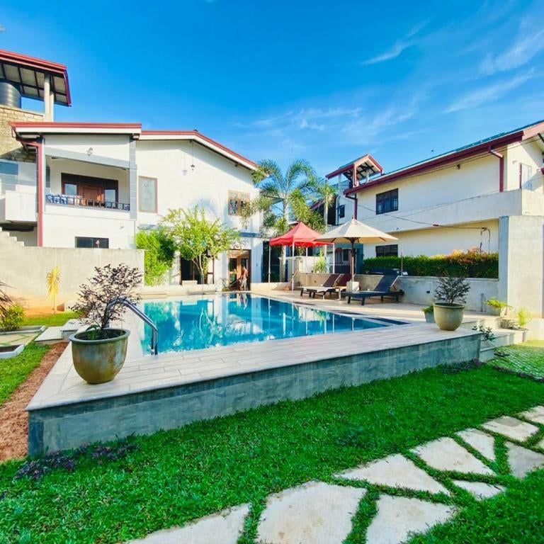 Erin Orr Villa Thumbnail