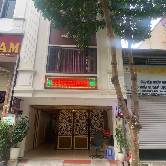 Hoàng Gia Long Biên Hotel
