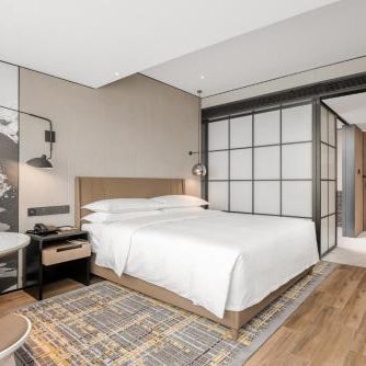 Sheraton Chengdu Lido Hotel
