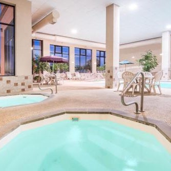 Elevation Inn & Suites, Trademark Collection by Wyndham Thumbnail