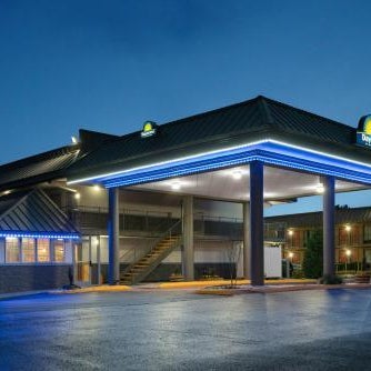 Days Inn by Wyndham Knoxville North Thumbnail