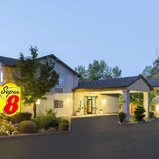 Creekside Inn & Suites Thumbnail