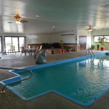 Super 8 by Wyndham Cut Bank Thumbnail