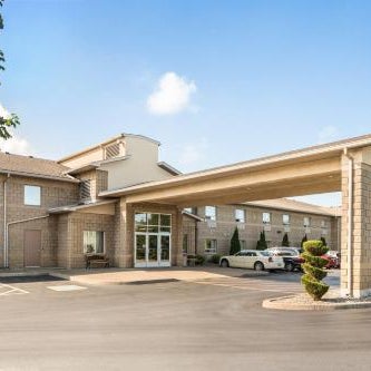 Days Inn by Wyndham Leamington Thumbnail