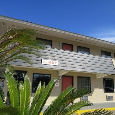 Executive Inn - Panama City Beach Thumbnail