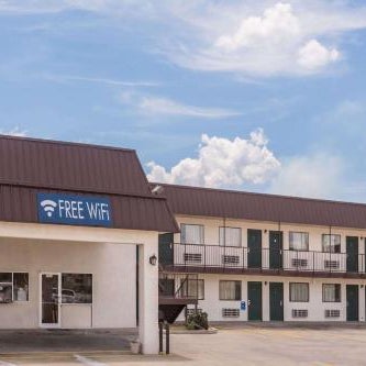 Travelodge by Wyndham Cordele Thumbnail