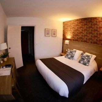 Brit Hotel le Cygne