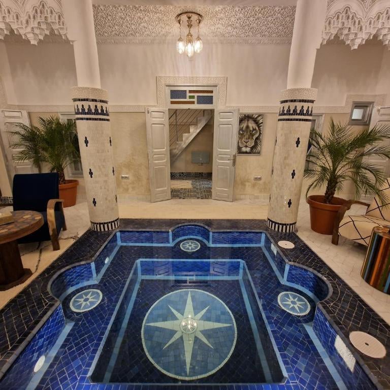Riad Explore Thumbnail