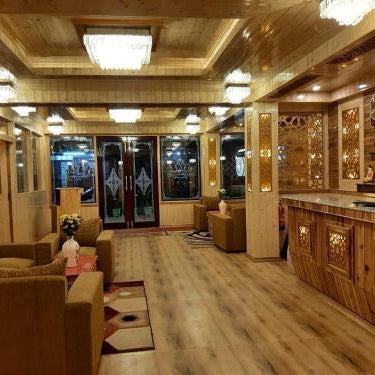 Hotel Zingkham Residency