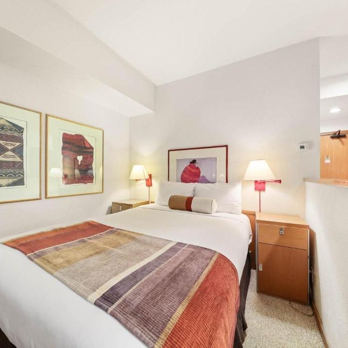 Palisades Tahoe Lodge Rentals Studio #234 Thumbnail