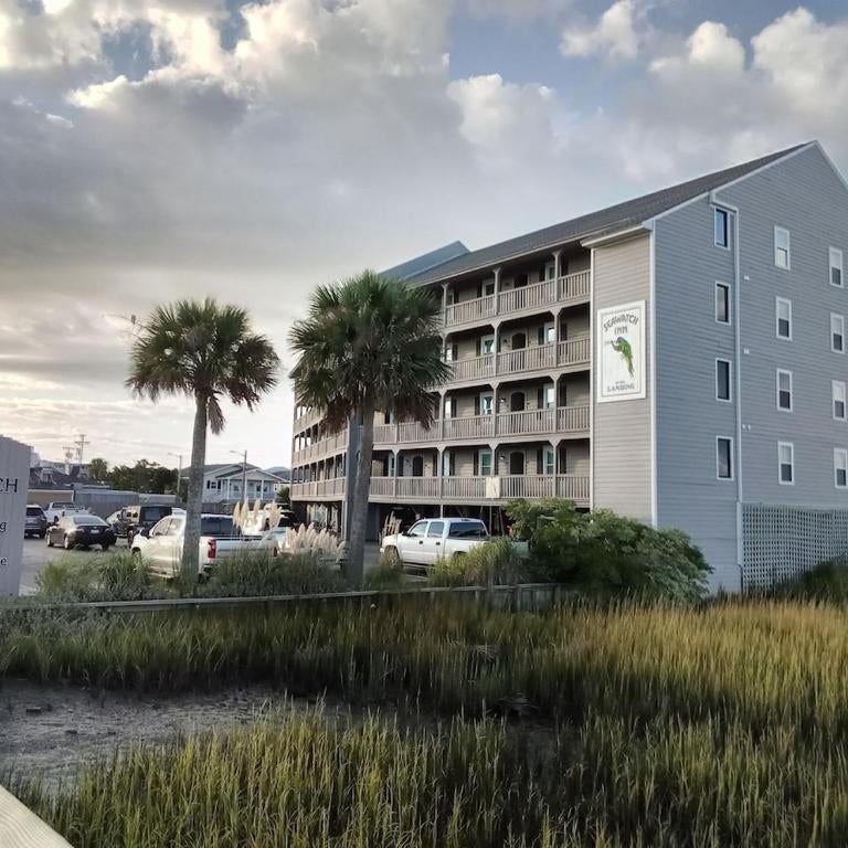 Sea Watch Inn at the Landing Thumbnail