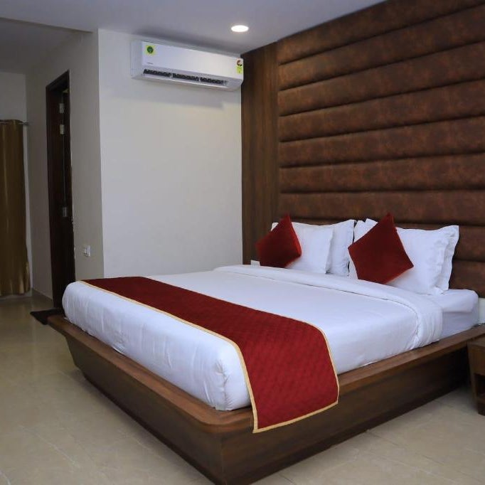 Pineberry Hotels