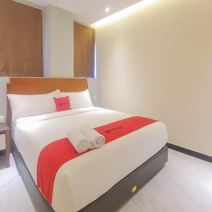 RedDoorz plus @ UNO Jalan Merak Samarinda
