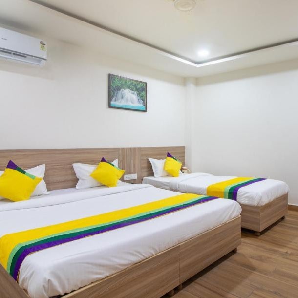 Itsy Hotels Krishna Residency, Govardhan Chauraha Thumbnail