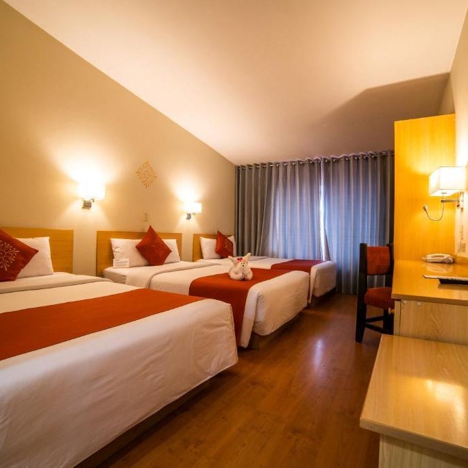 Lake Titicaca Hotel Thumbnail