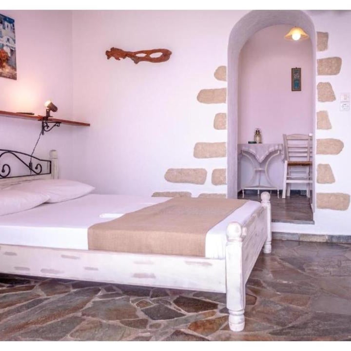 Anastasia's Triovasalos